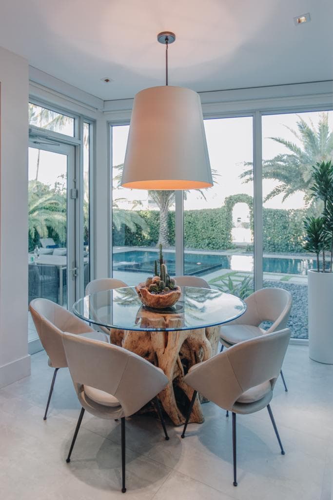 01560c6b C2ae 43df 9f24 2cfae2f89515